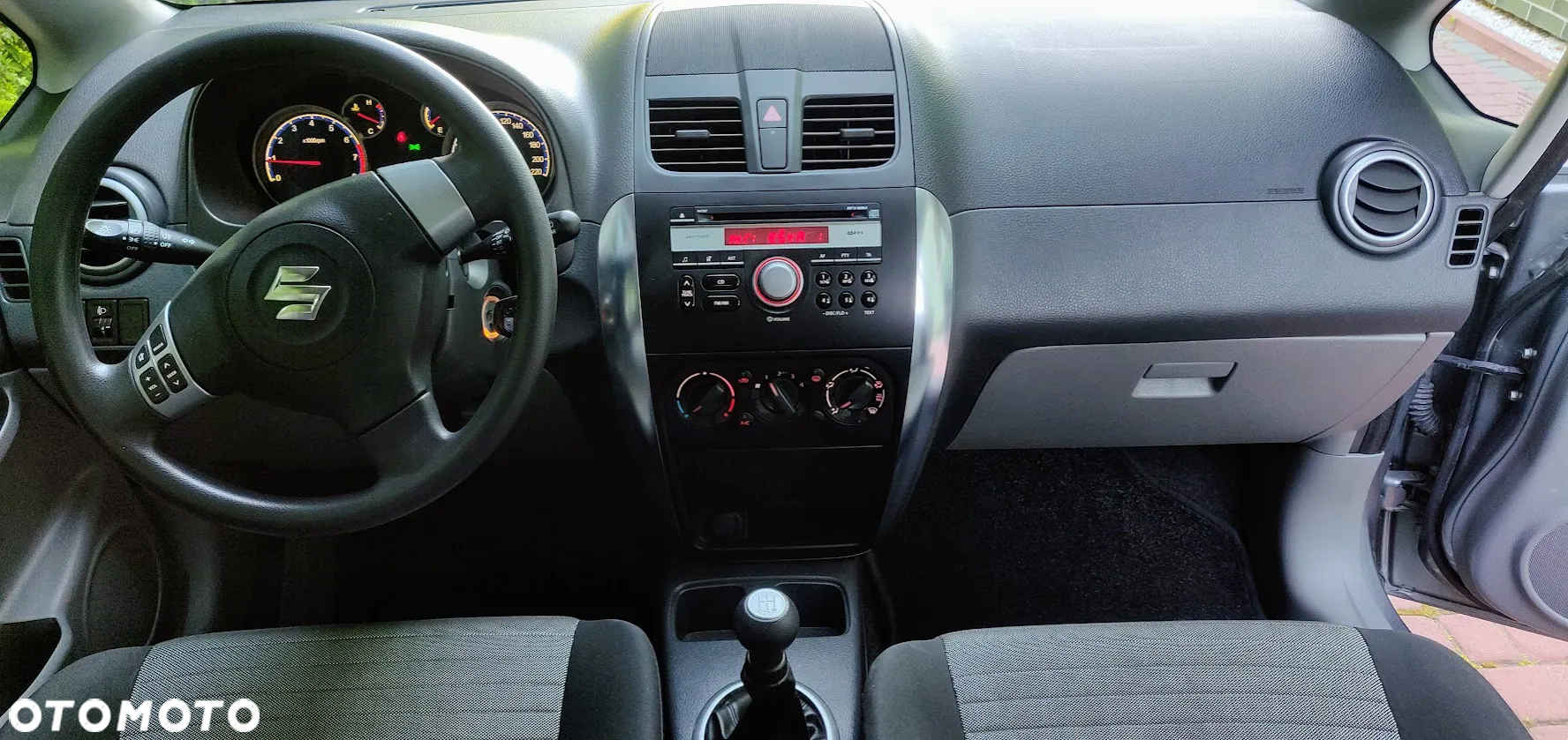 Suzuki SX4 1.5 Comfort - 11