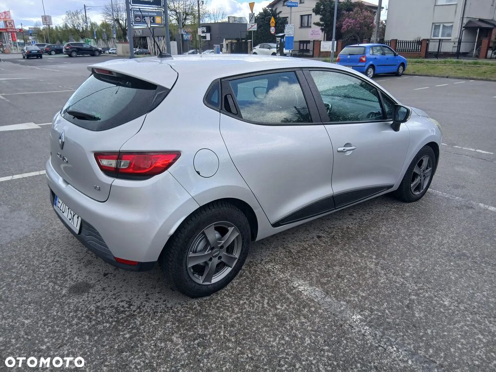 Renault Clio dCi 90 Limited - 4