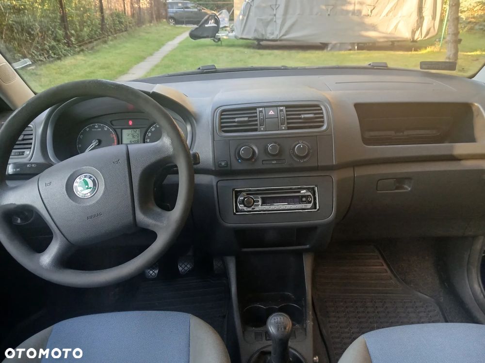 Skoda Fabia - 11