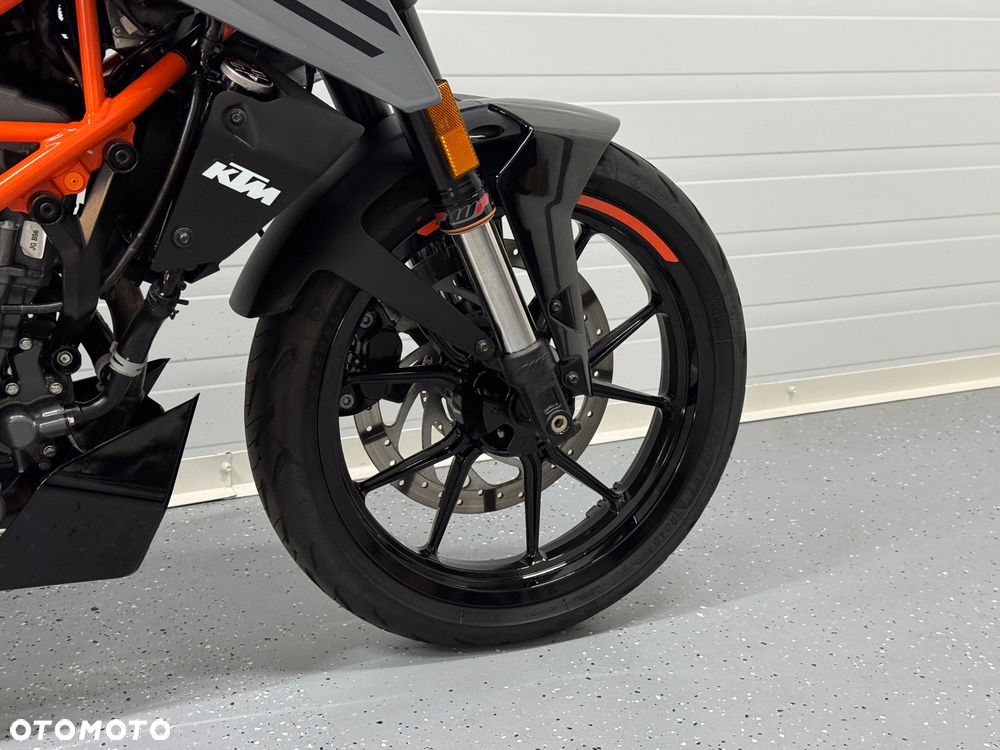 KTM Duke - 8