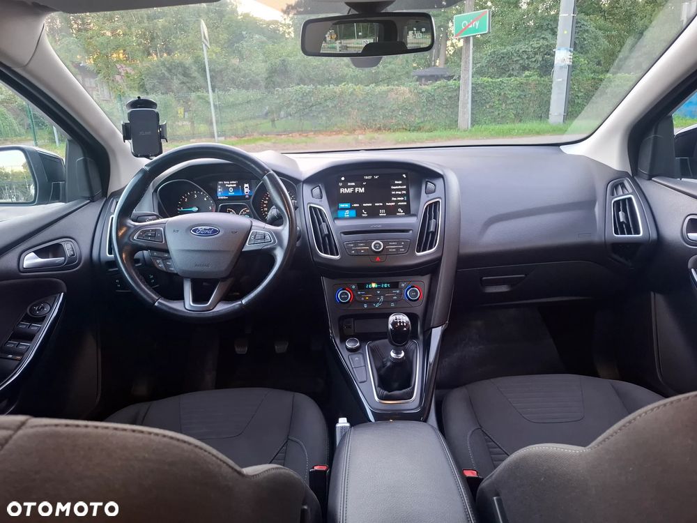 Ford Focus 2.0 TDCi Titanium ASS - 15