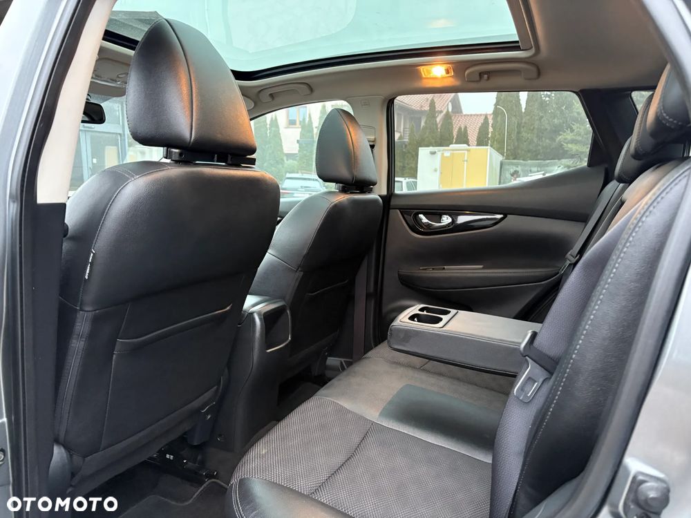 Nissan Qashqai 1.2 DIG-T TEKNA+ - 8