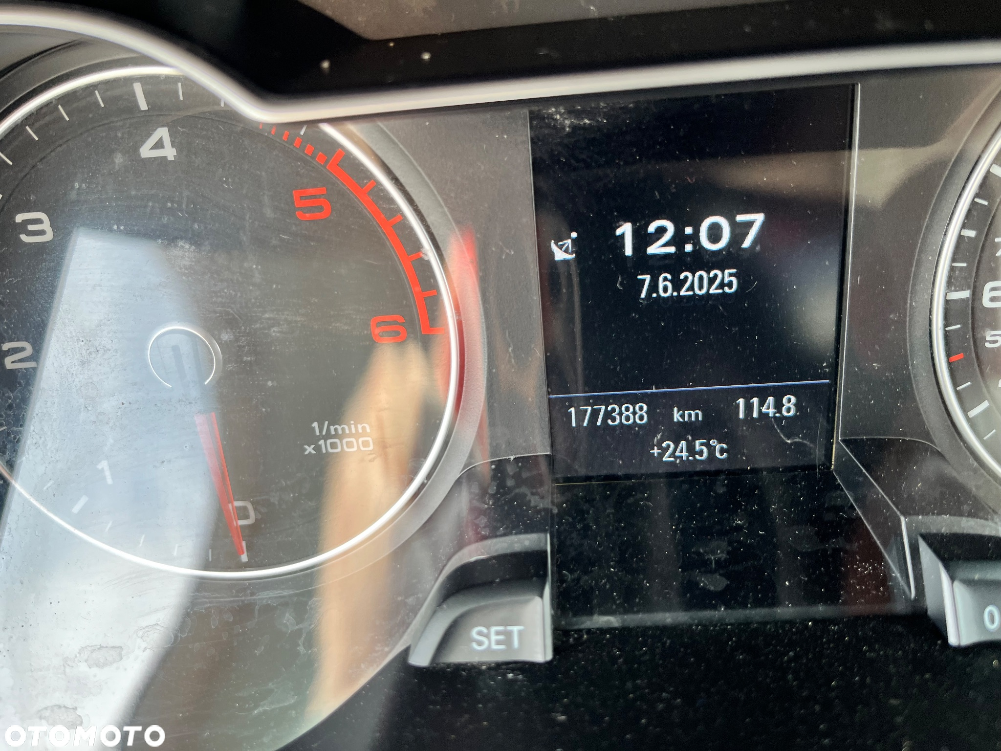 Audi A4 2.0 TDI - 14