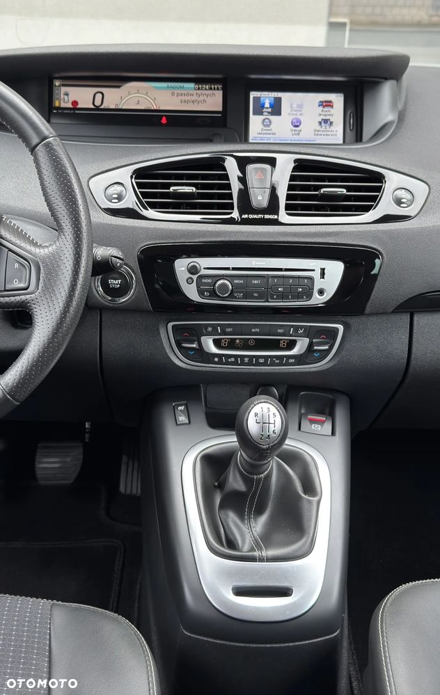 Renault Scenic ENERGY TCe 130 S&S Bose Edition - 32