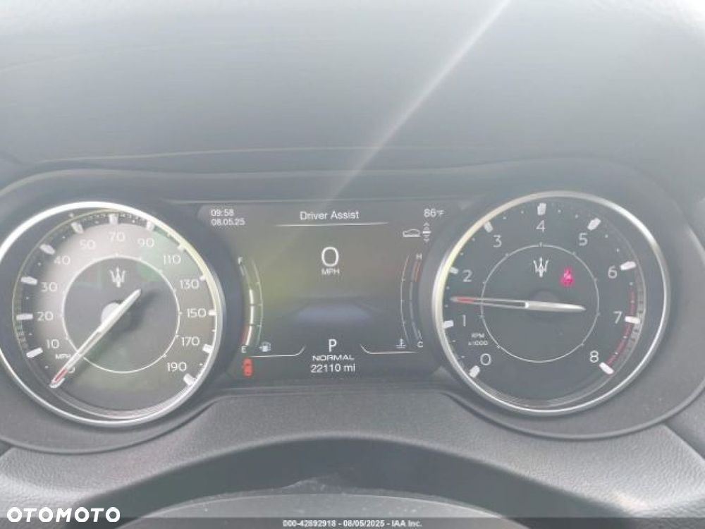 Maserati Levante - 11