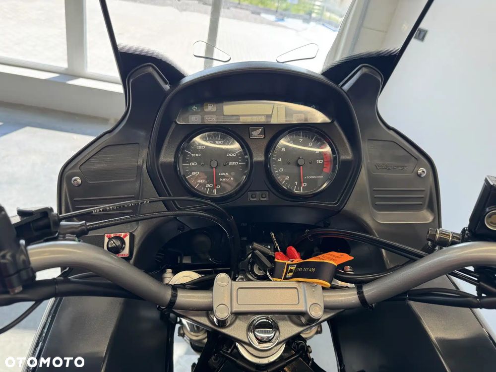 Honda XL - 32