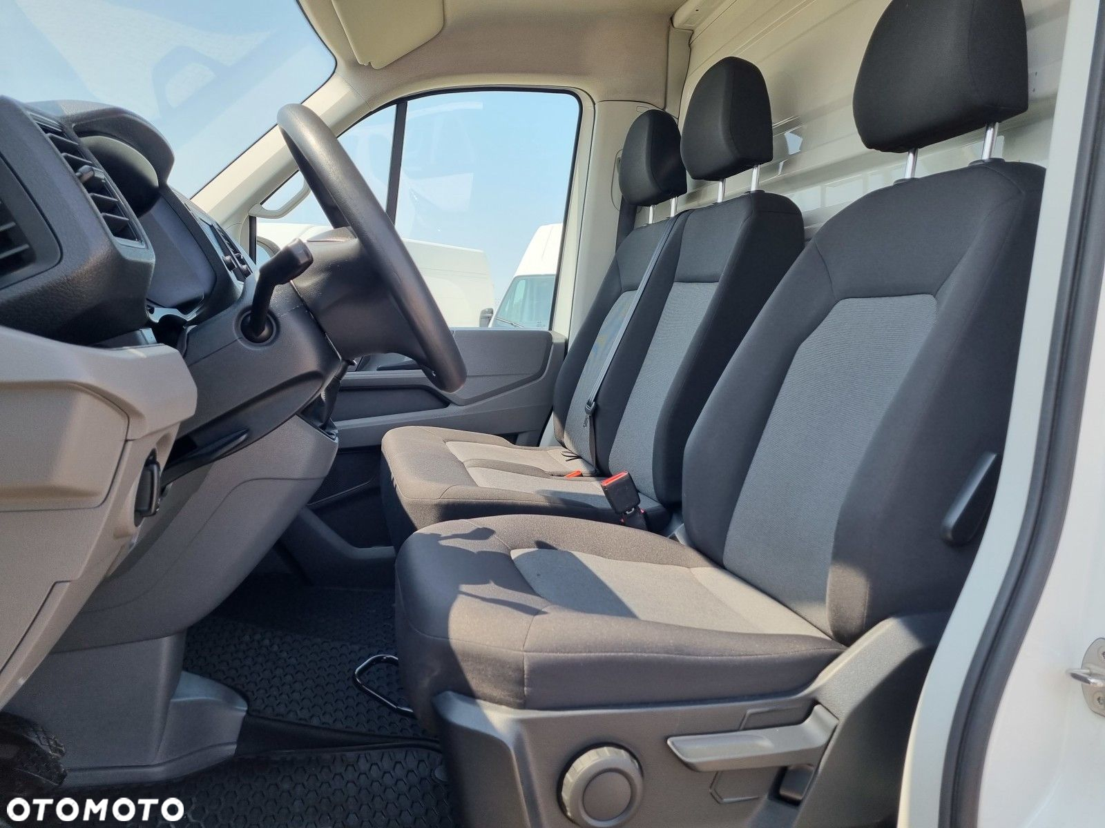 Volkswagen Crafter *89999zł NETTO* Kontener 8 ePAL 2,0 TDi/140KM - 14