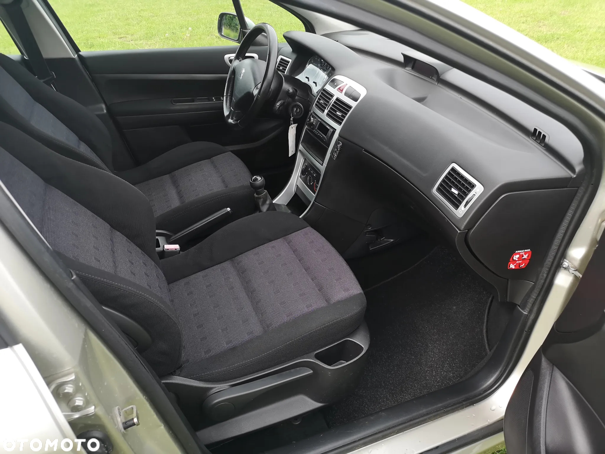 Peugeot 307 SW 110 Quiksilver - 17