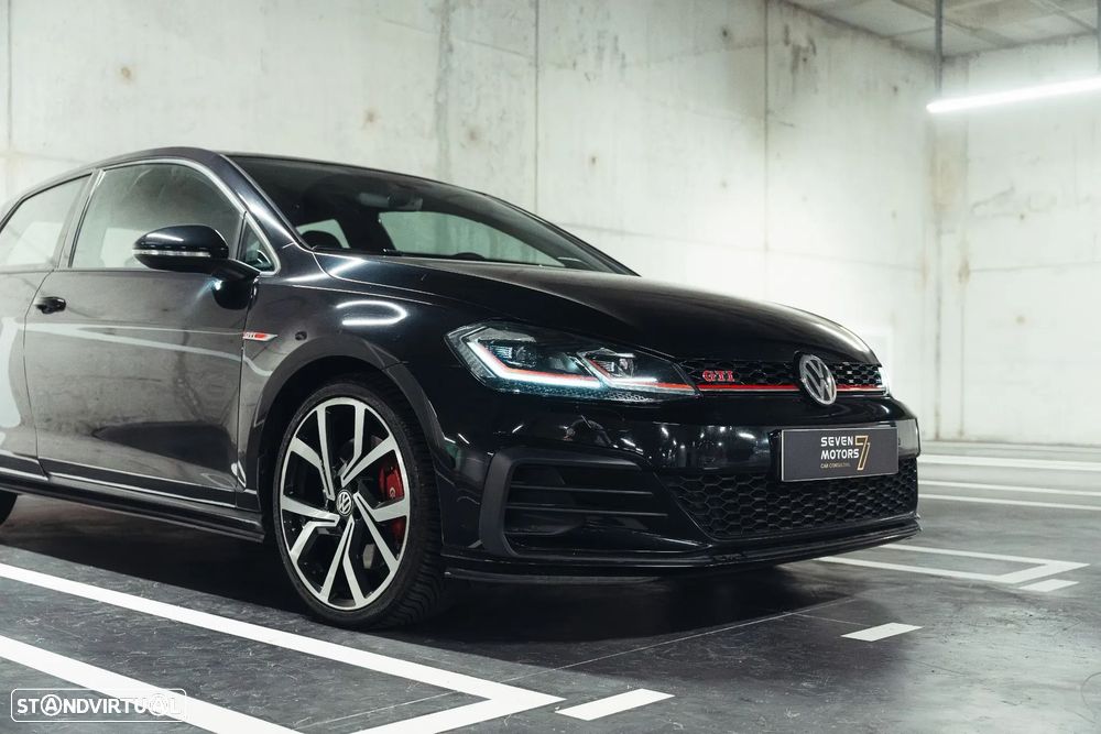 VW Golf - 5