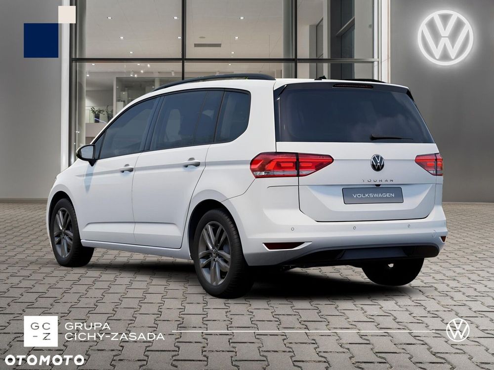 Volkswagen Touran - 3