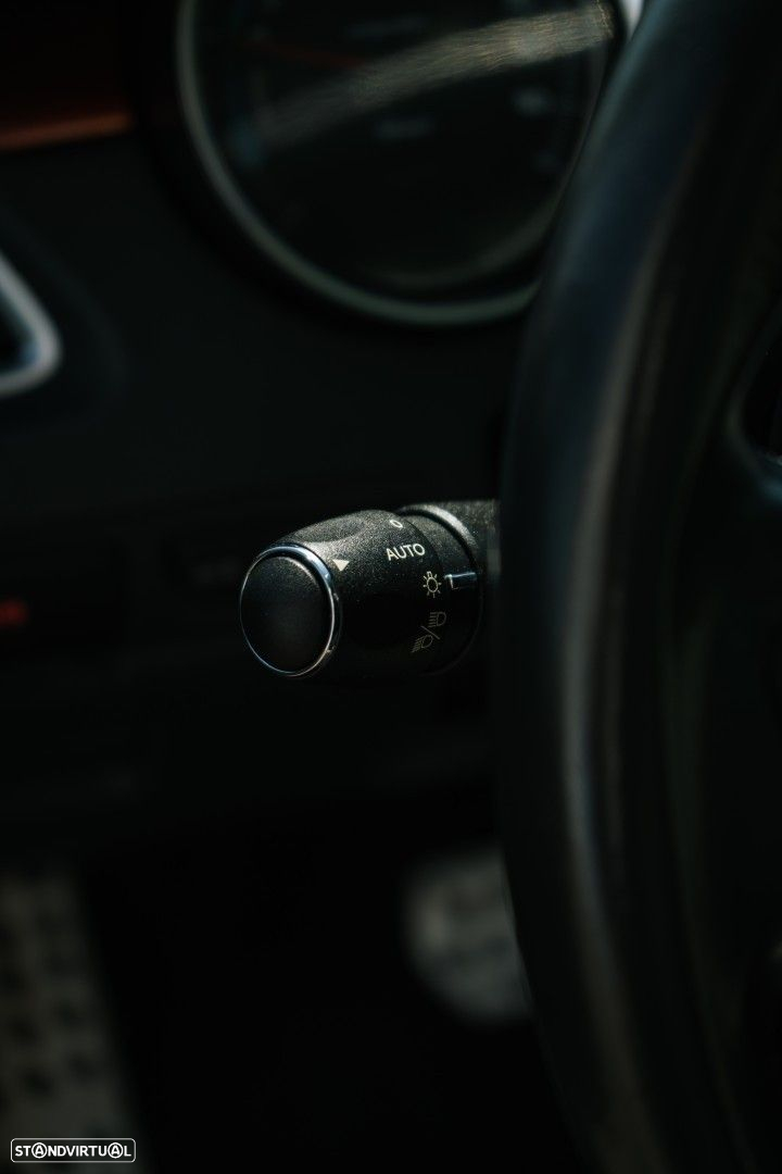 Peugeot 508 2.0 HDi Hybrid4 2-Tronic - 21