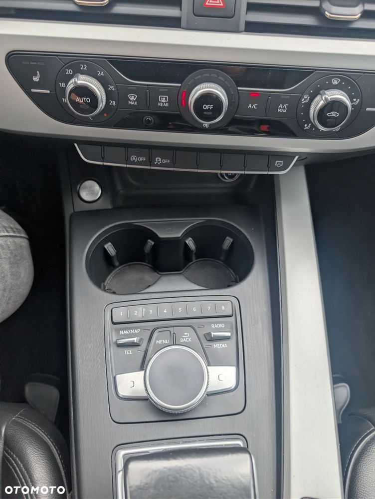 Audi A4 Avant 2.0 TDI S tronic - 21