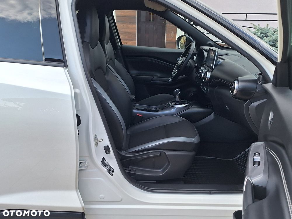 Nissan Juke 1.0 DIG-T N-Connecta DCT - 9