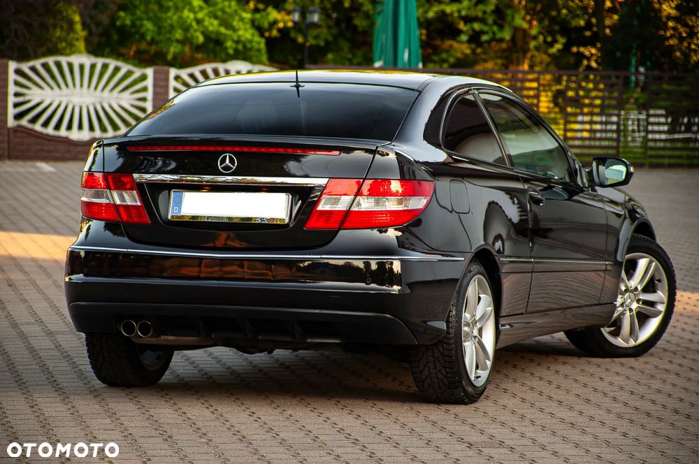 Mercedes-Benz CLC - 12
