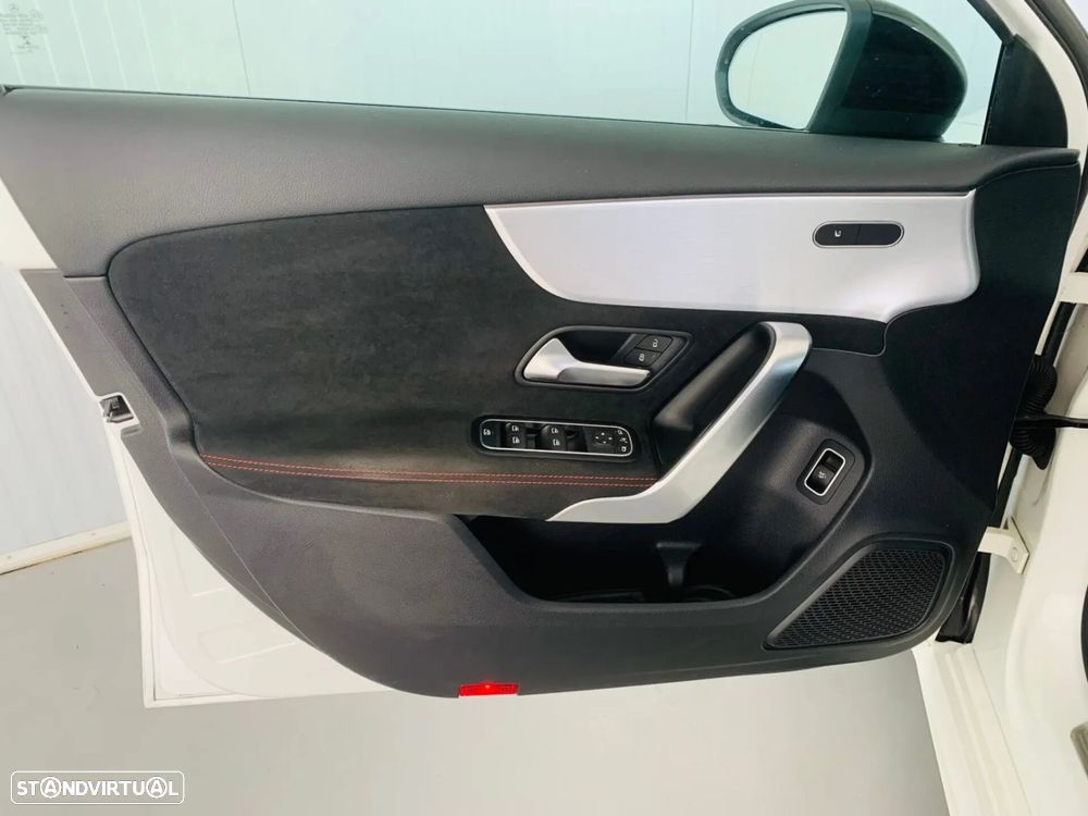 Mercedes-Benz A 180 Limousine d AMG Line - 7