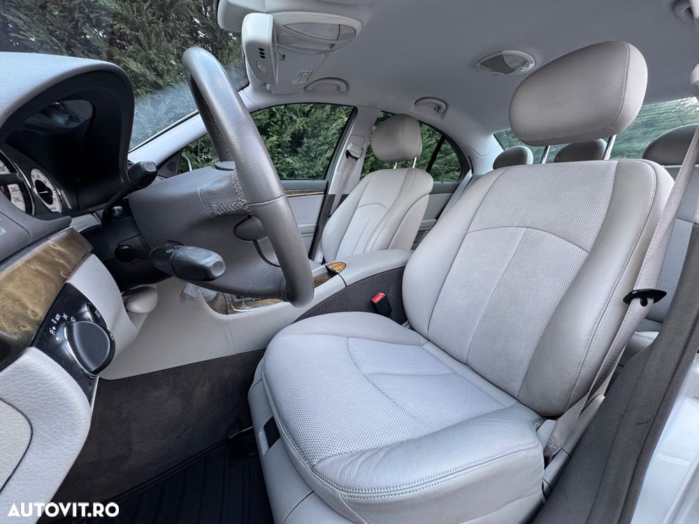 Mercedes-Benz E - 23