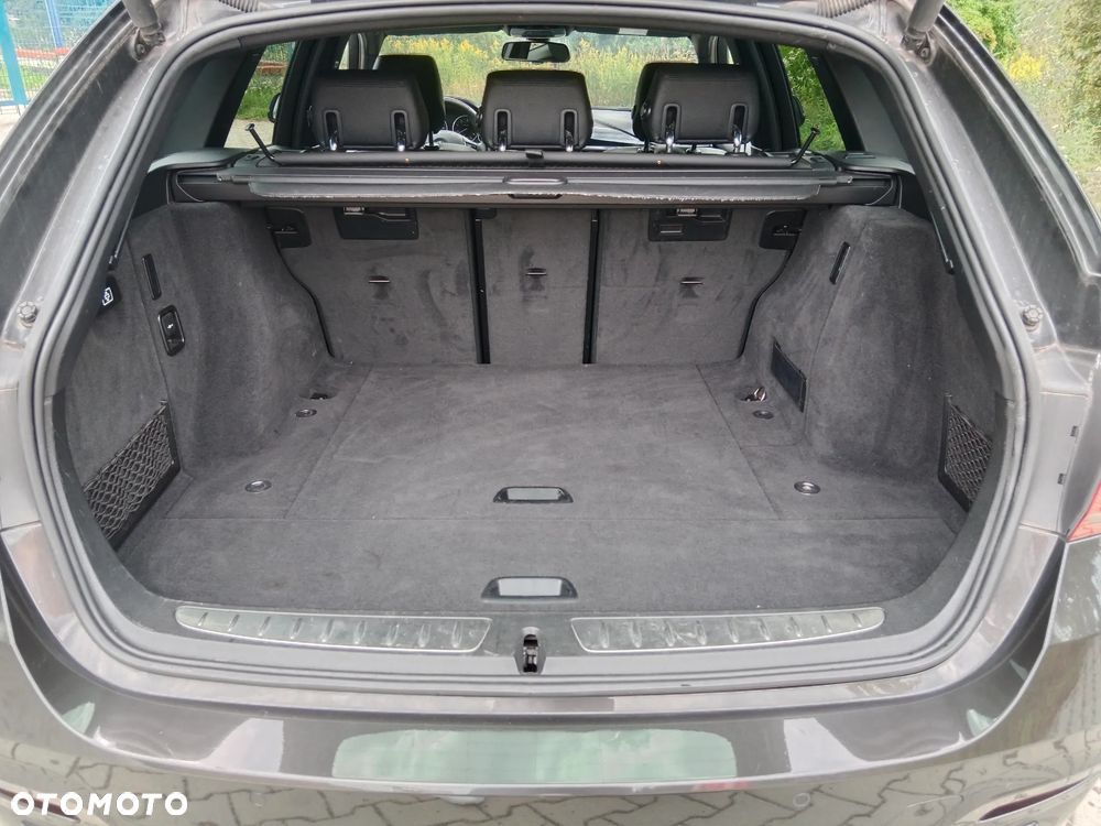 BMW Seria 3 318d Sport Line - 26