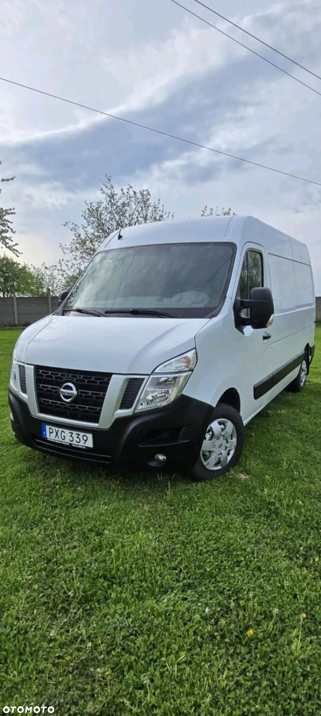 Nissan NV400 - 1