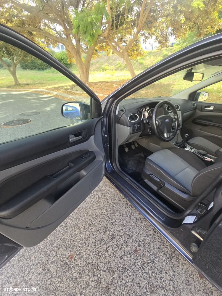 Ford Focus 1.6 TDCi Sport - 14