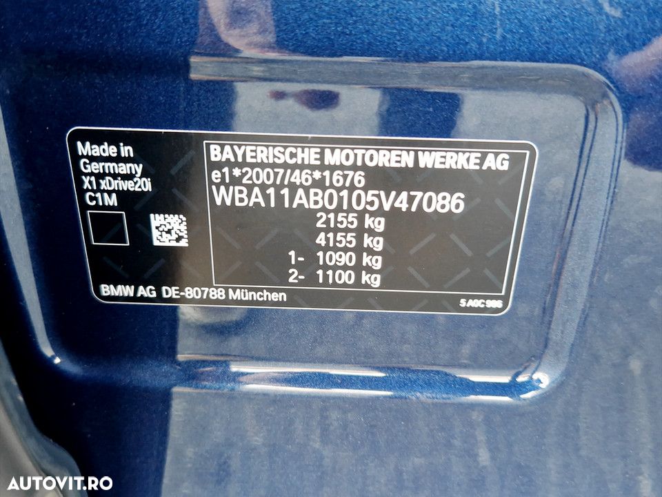 BMW X1 xDrive20i AT - 25