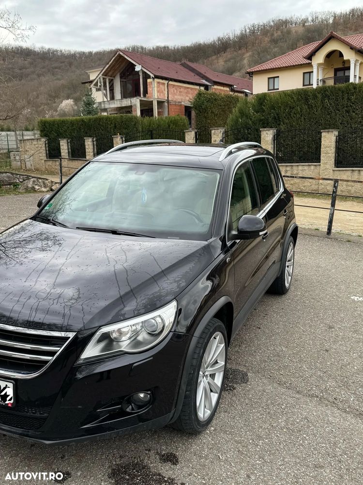 Volkswagen Tiguan 2.0 TDI 4Motion DSG Sport & Style - 4