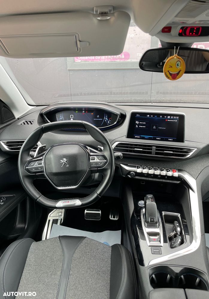 Peugeot 3008 1.2 PureTech 130 EAT8 GT - 14