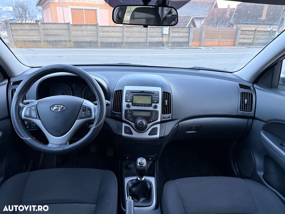 Hyundai i30 CW 1.6 CRDI GL Comfort - 7