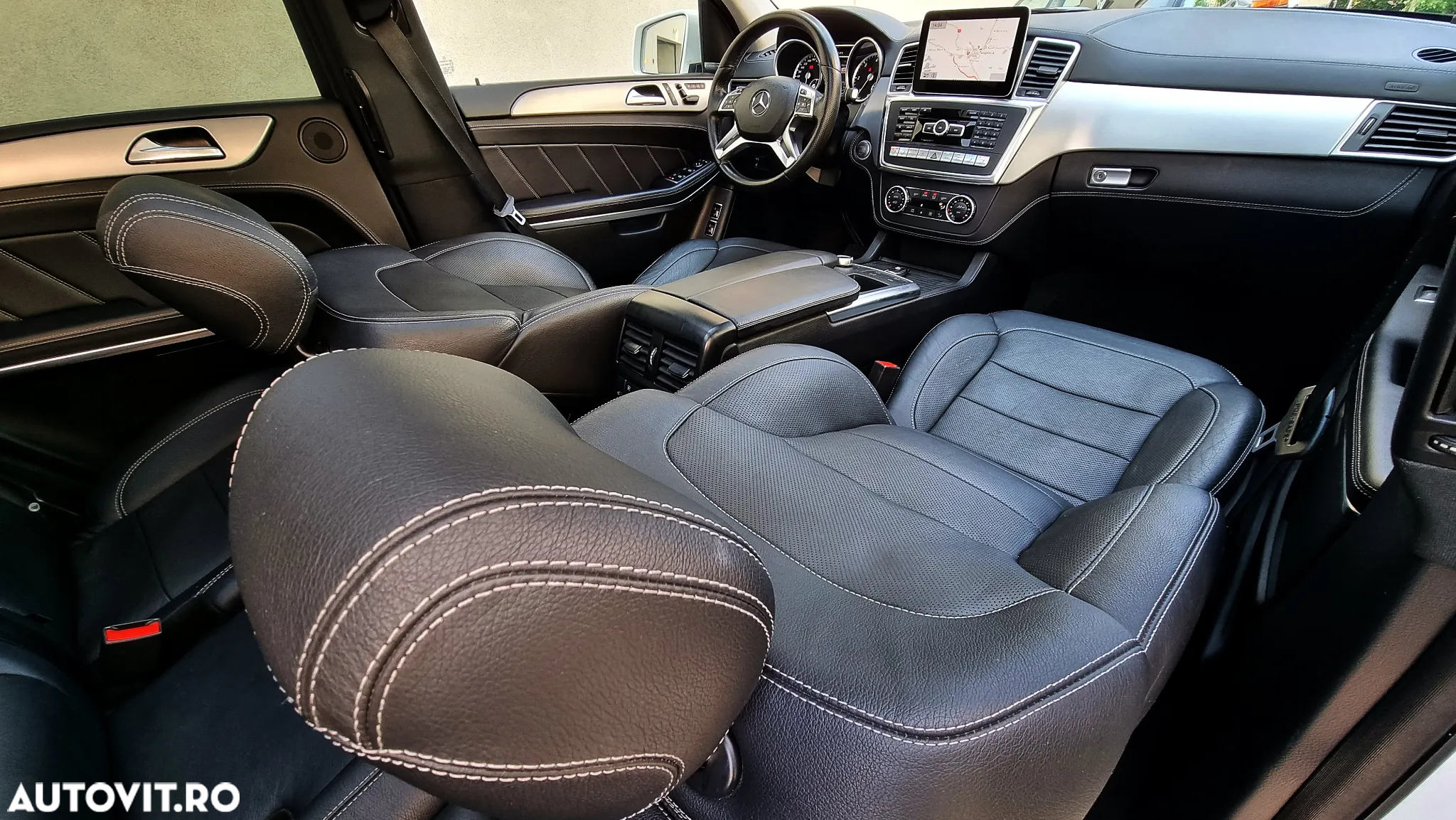 Mercedes-Benz GL 350 4MATIC BlueTec Aut. - 33