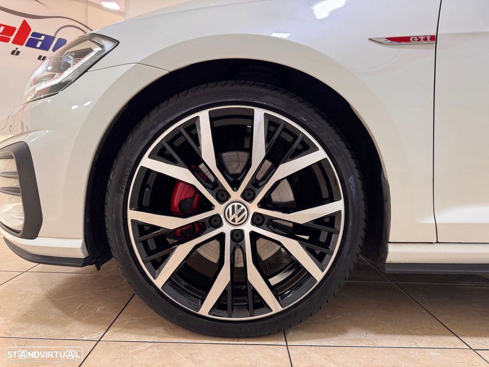 VW Golf 2.0 TSi GTi DSG Performance - 8