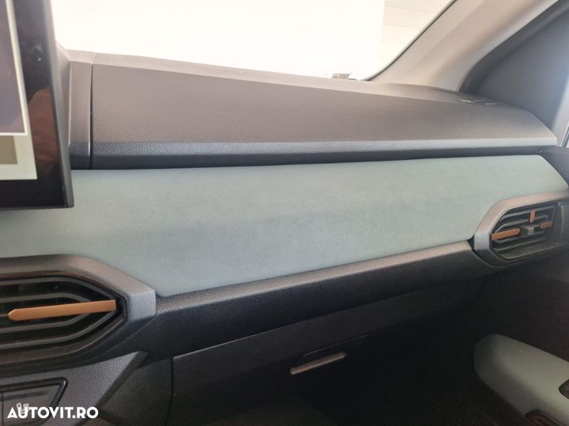 Dacia Sandero Stepway ECO-G 120 EDC Extreme - 24