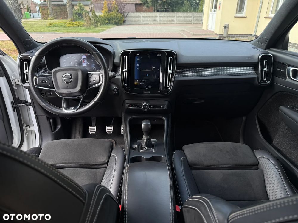 Volvo XC 40 T3 RDesign - 27