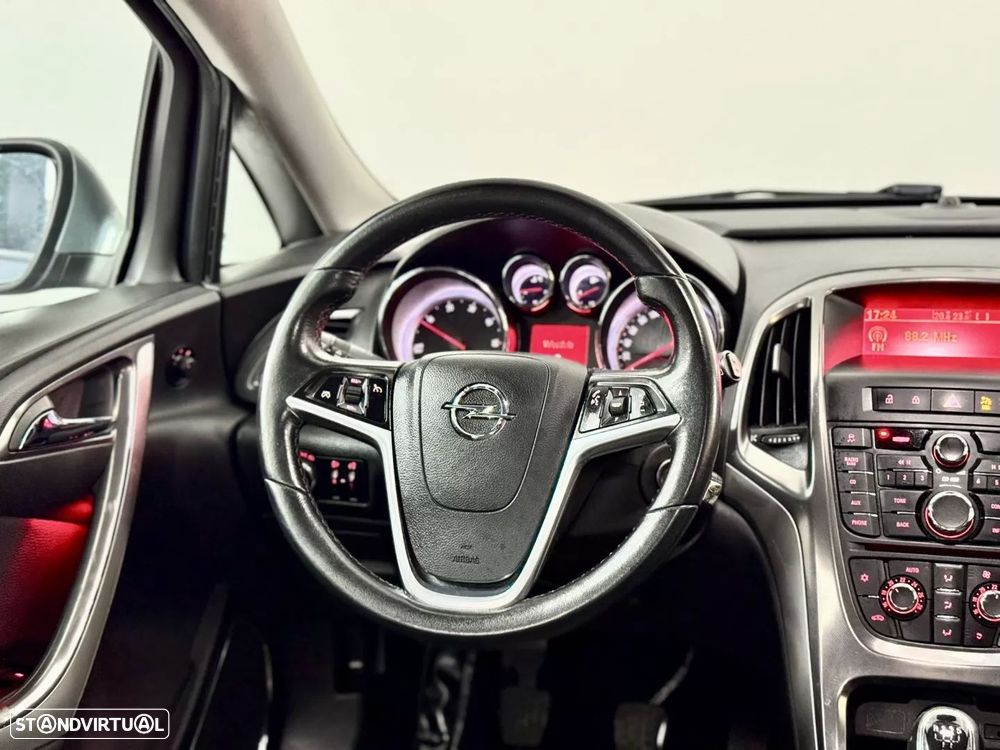 Opel Astra 1.3 CDTI Cosmo S/S - 29
