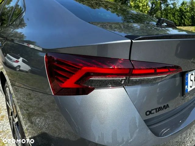 Skoda Octavia 2.0 TDI Sportline DSG - 10
