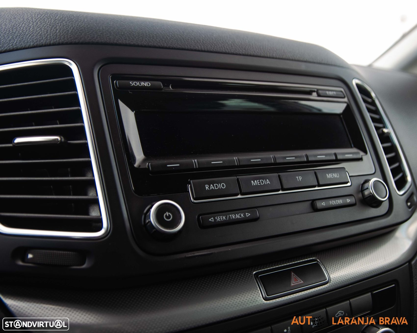 VW Sharan 2.0 TDI Confortline - 6