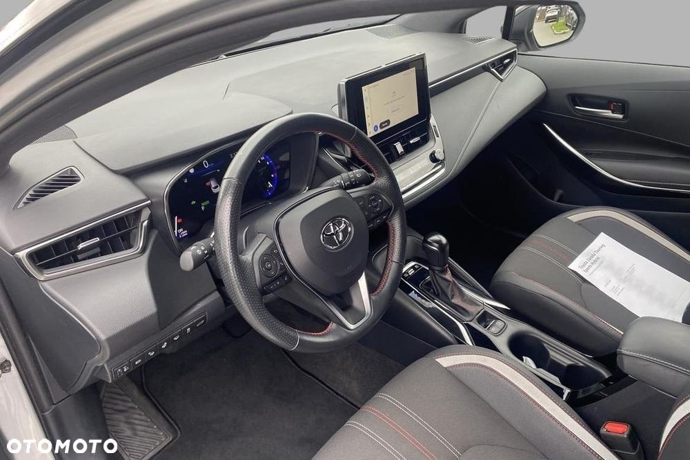 Toyota Corolla - 5