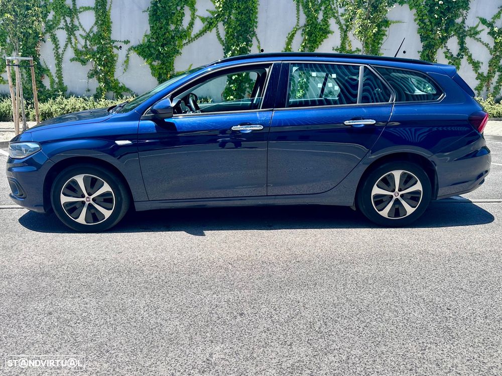Fiat Tipo Station Wagon 1.6 M-Jet Lounge Tech - 2