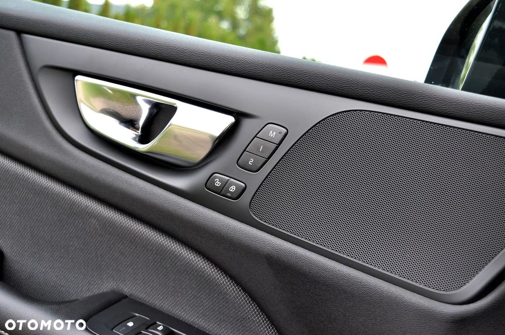 Volvo S60 T6 AWD Geartronic RDesign - 31