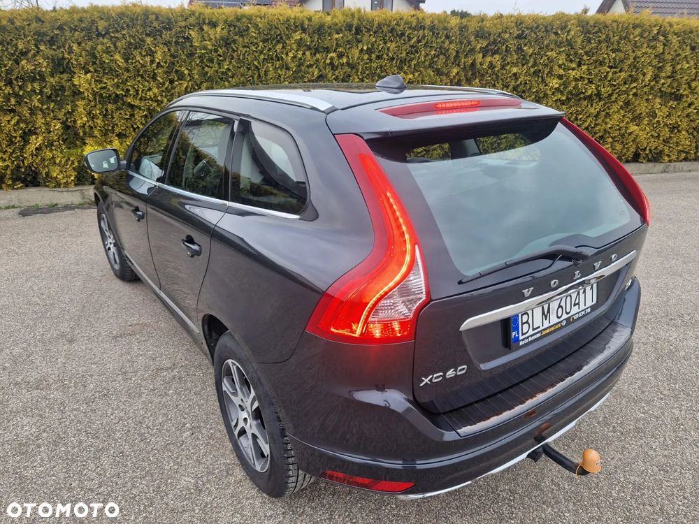 Volvo XC 60 D4 Geartronic Summum - 6