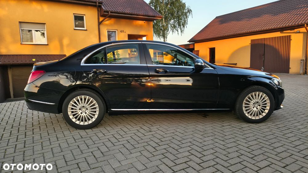 Mercedes-Benz Klasa C 200 7G-TRONIC Exclusive - 8