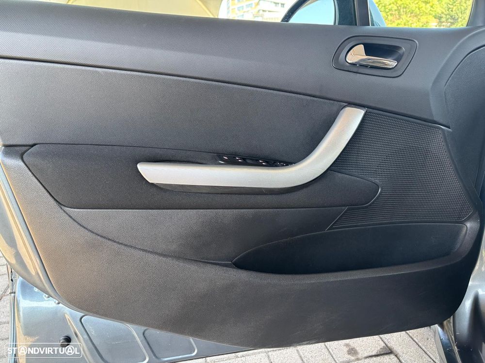 Peugeot 308 1.6 HDi Sport CVM6 - 17