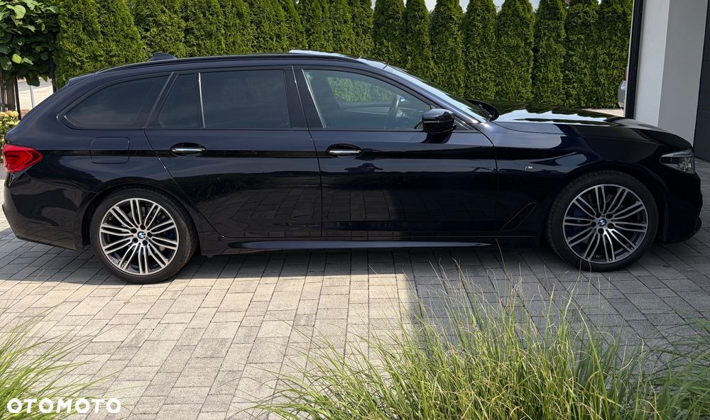 BMW Seria 5 540i xDrive Sport - 7