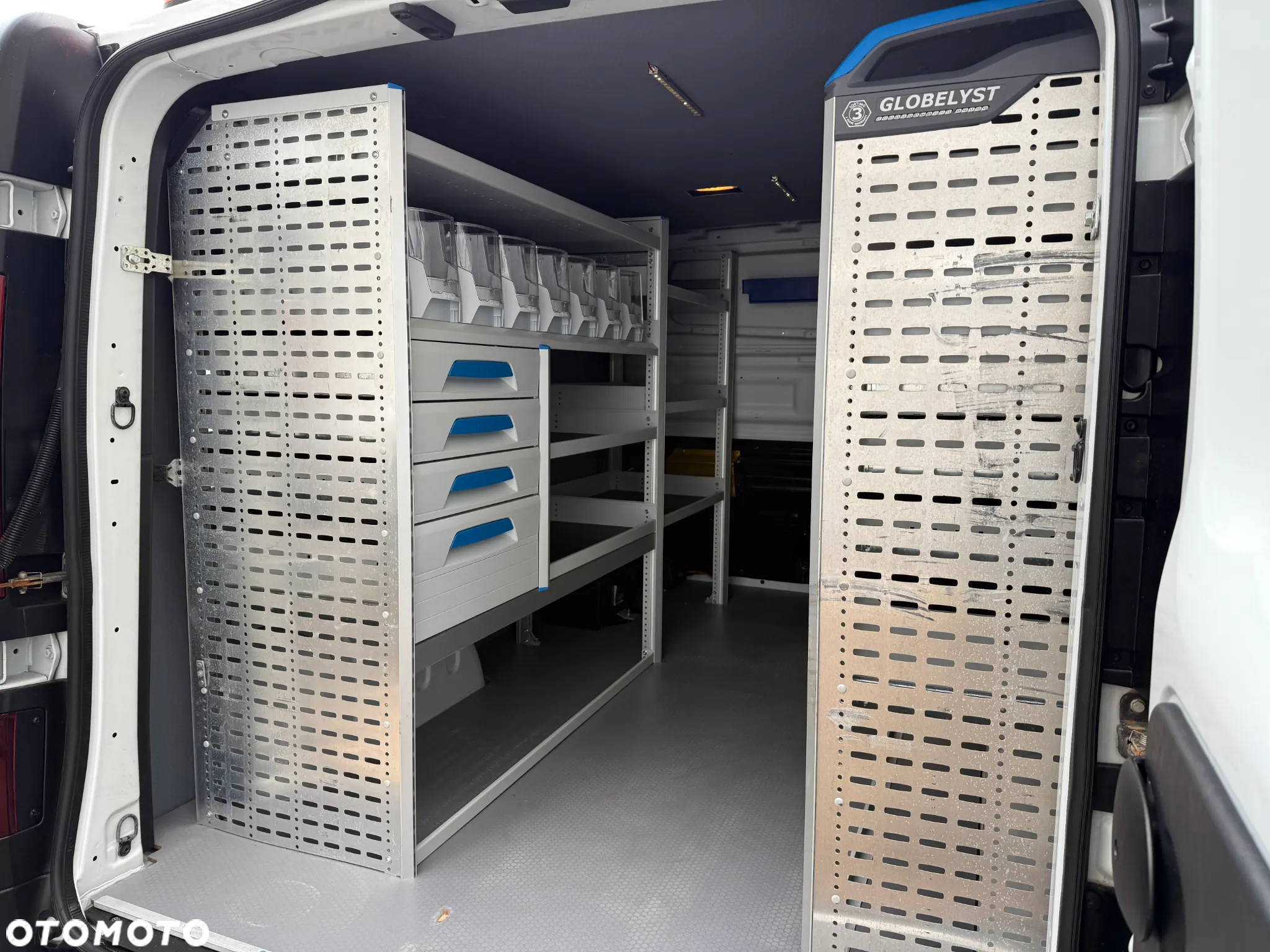 Renault Trafic Warsztat Sortimo - 12