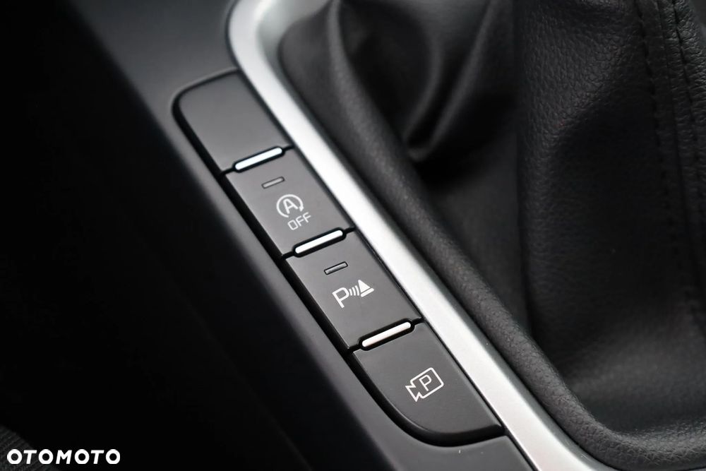 Kia Ceed 1.5 T-GDI M - 24