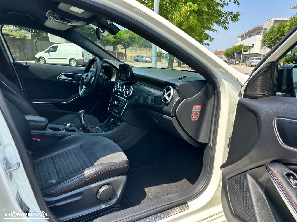 Mercedes-Benz A 180 d AMG Line - 41