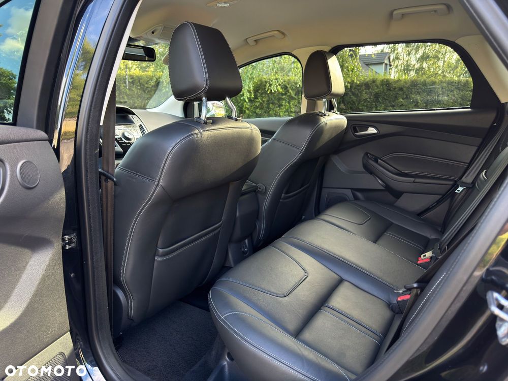 Ford Focus - 22