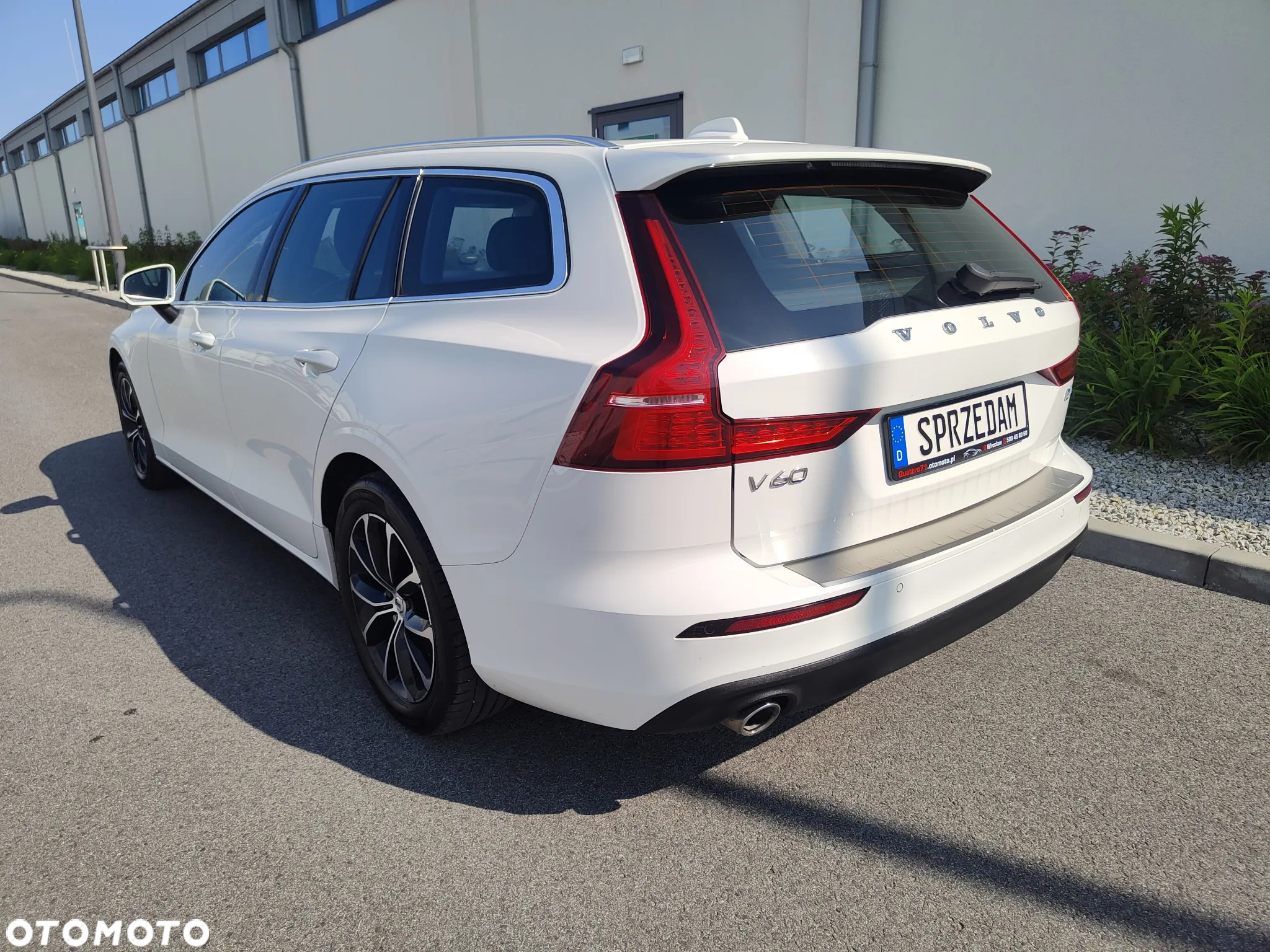 Volvo V60 D4 Geartronic Momentum Pro - 6