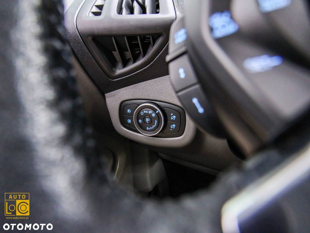 Ford Tourneo Connect Gr 1.5 EcoBlue Titanium PowerShift - 33