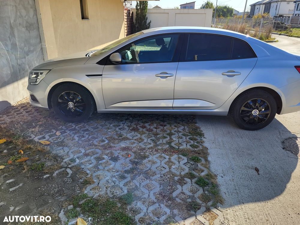 Renault Megane TCe Business - 2