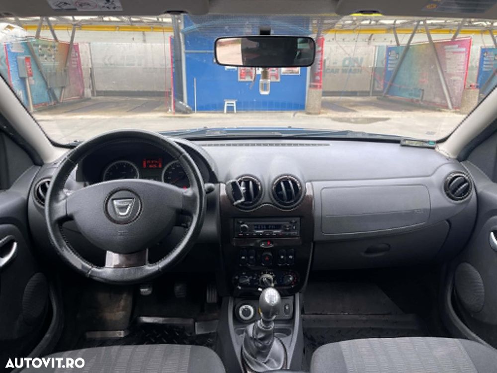 Dacia Duster 1.5 dCi 4x4 Prestige - 8