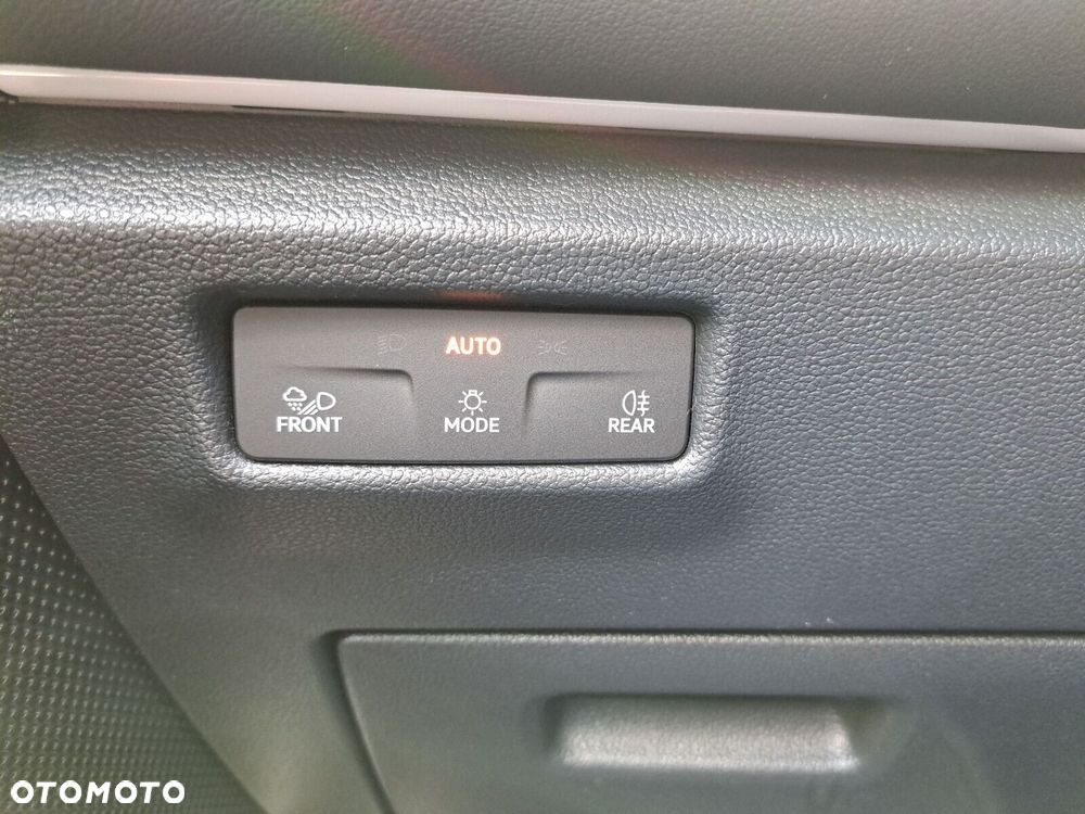 Volkswagen Tiguan - 28